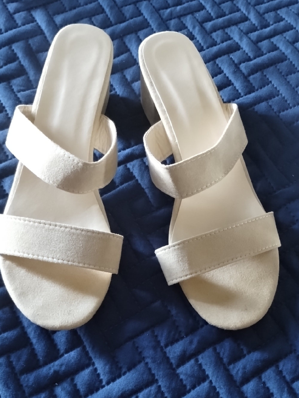 Women’s Cream Suede Double-Strap Heeled Slide